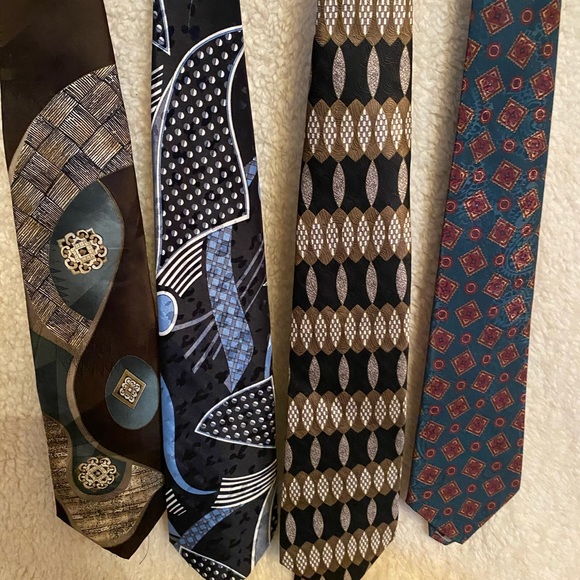Vintage Men’s ties sold all together - Picture 2 of 4